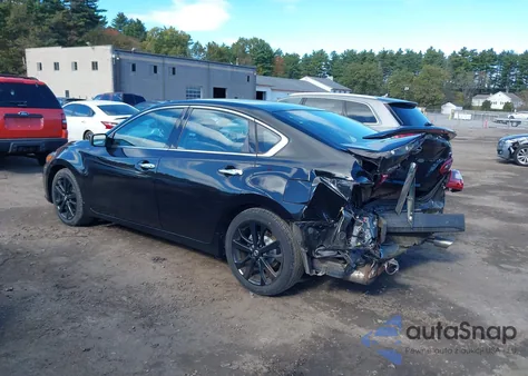 2017 Nissan Altima 2.5 Sr z USA, uszkodzony, nr VIN 1N4AL3AP5HC174784